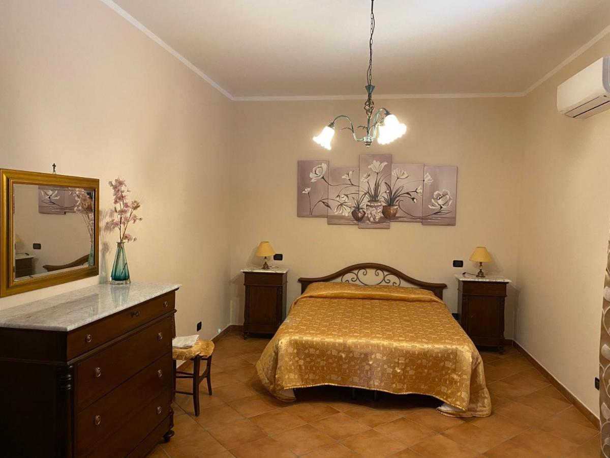 Villa Piruzzu Cv Torre Mulinazzo App P 奇尼斯 外观 照片